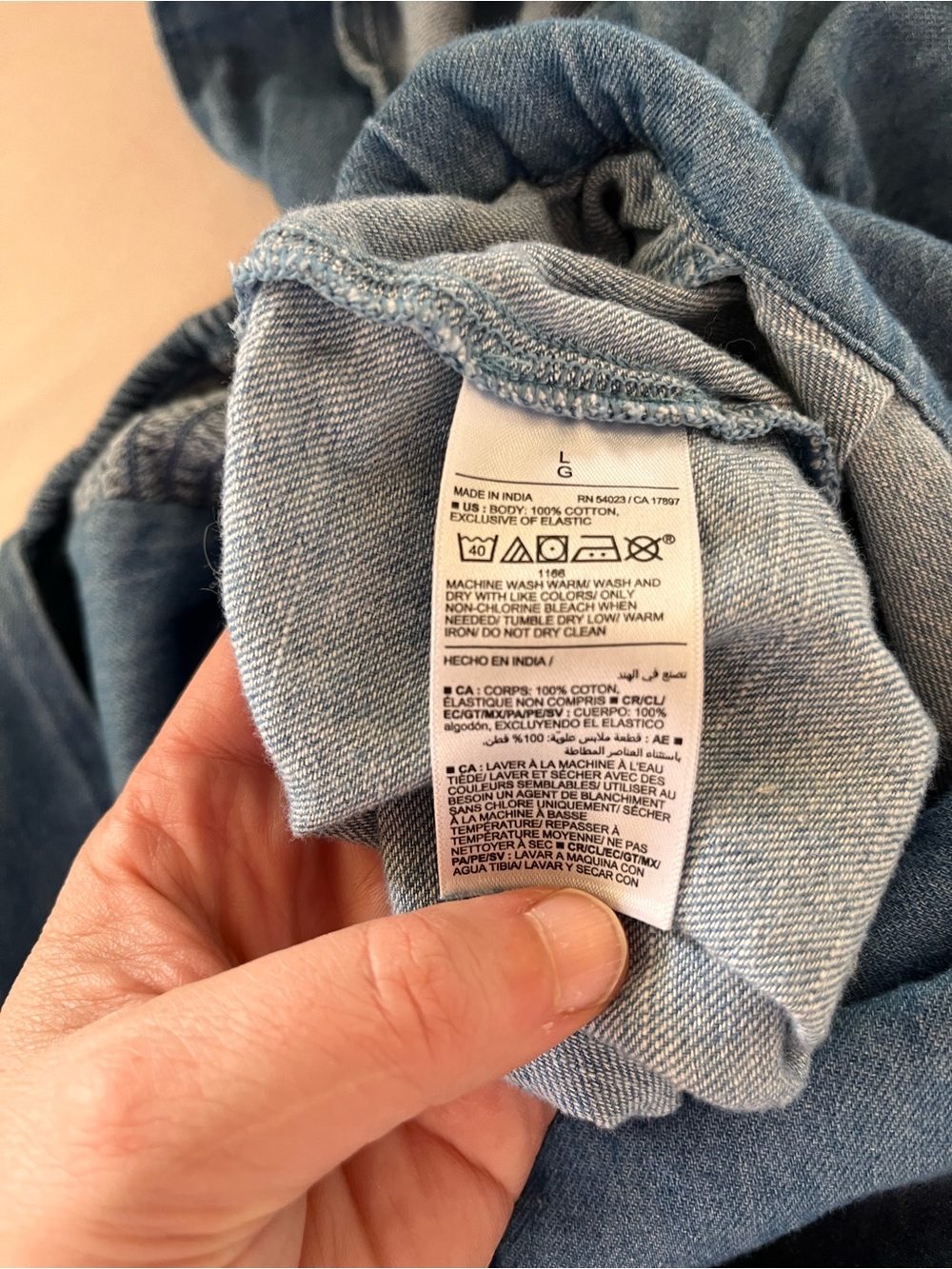 Old Navy Waist-Defined Smocked Denim Jumpsuit Chambray Large - Picture 10 of 14